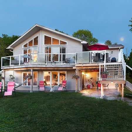 N' This On The Bay -Vacation Suite Wiarton Exterior foto
