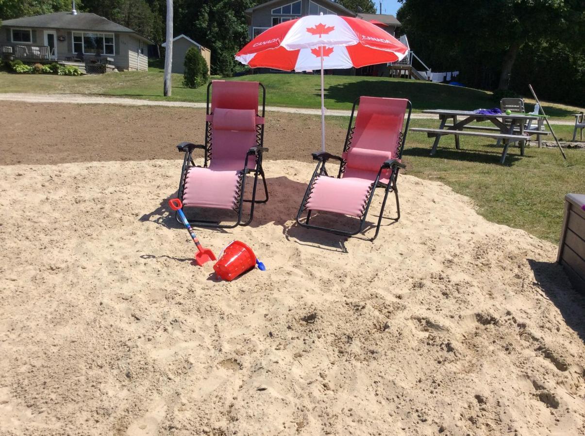 N' This On The Bay -Vacation Suite Wiarton Exterior foto