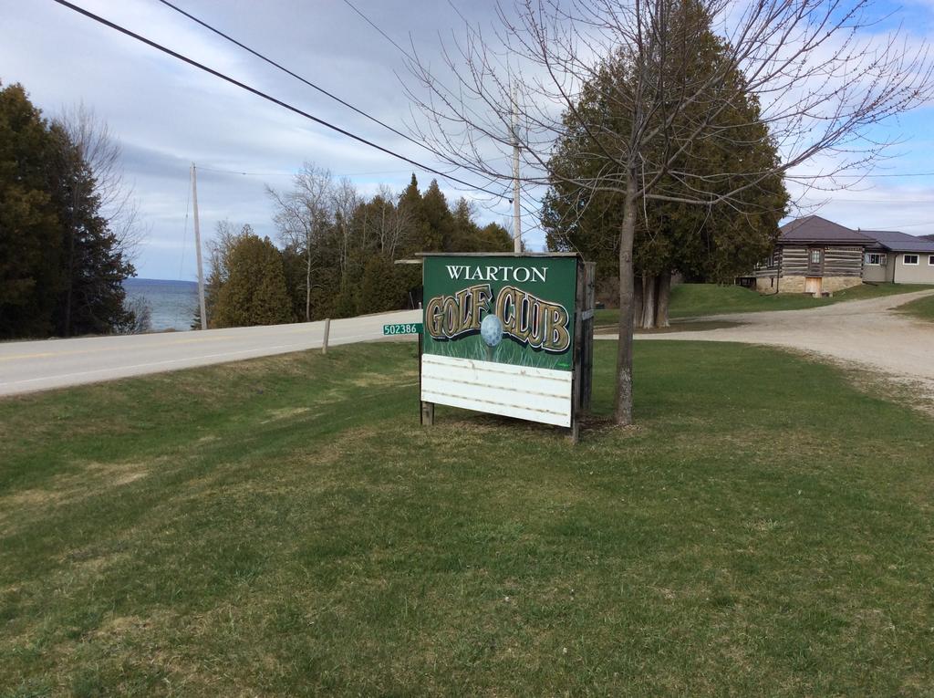 N' This On The Bay -Vacation Suite Wiarton Exterior foto